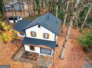 5211 Mountain Village Ct, Stone Mountain, GA