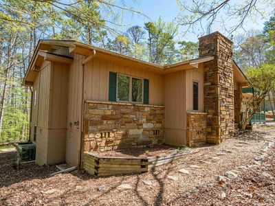 1 Lerida Ln, Hot Springs, AR, 71909
