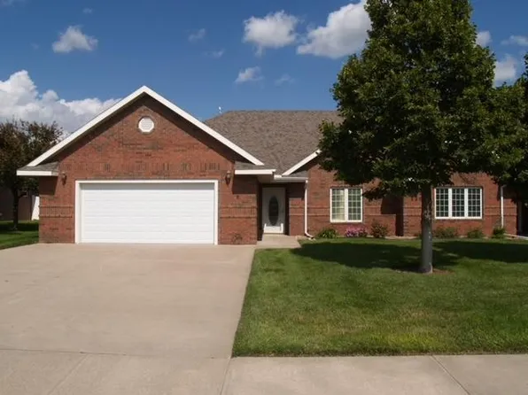 1204 B N 2nd St, Cimarron, KS 67835
