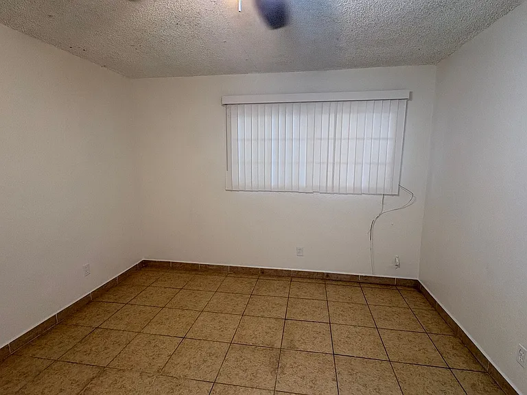 2169 Sunrise Ln — Photo 7
