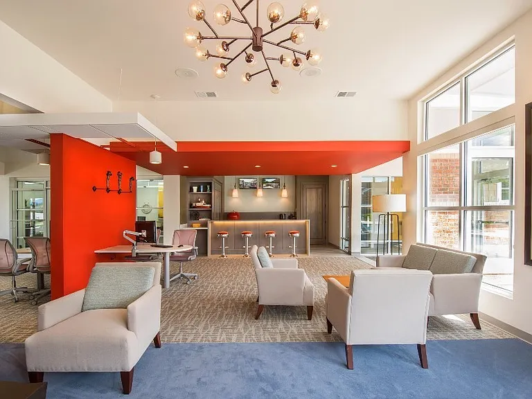 Park Towne Apartments — Photo 22