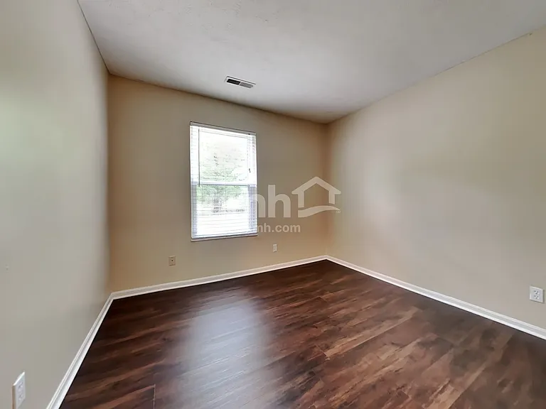 2515 Bridgewood Dr — Photo 12