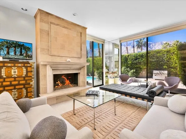 130 W Racquet Club Rd Unit 419, Palm Springs, CA 92262