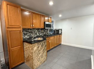 (Undisclosed Address), Bay Shore, NY 11706