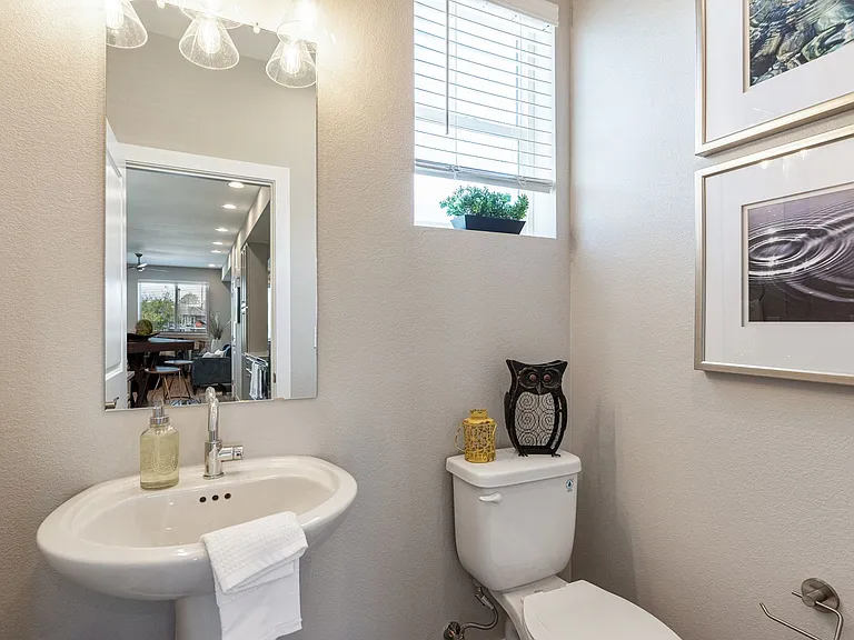 Honey Creek Townhomes — Photo 54