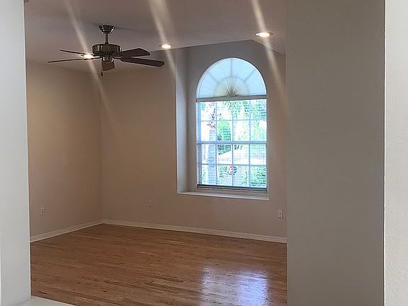 4th image of 4203 Preserve Pl