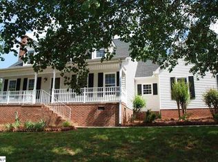 4 Chetfield Ct, Simpsonville, SC 29680