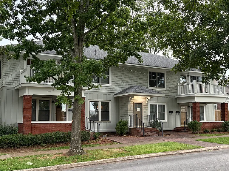 301 N Cedar St — Photo 19
