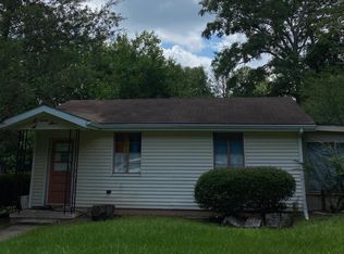 1611 Pepper Dr, Tallahassee, FL 32304