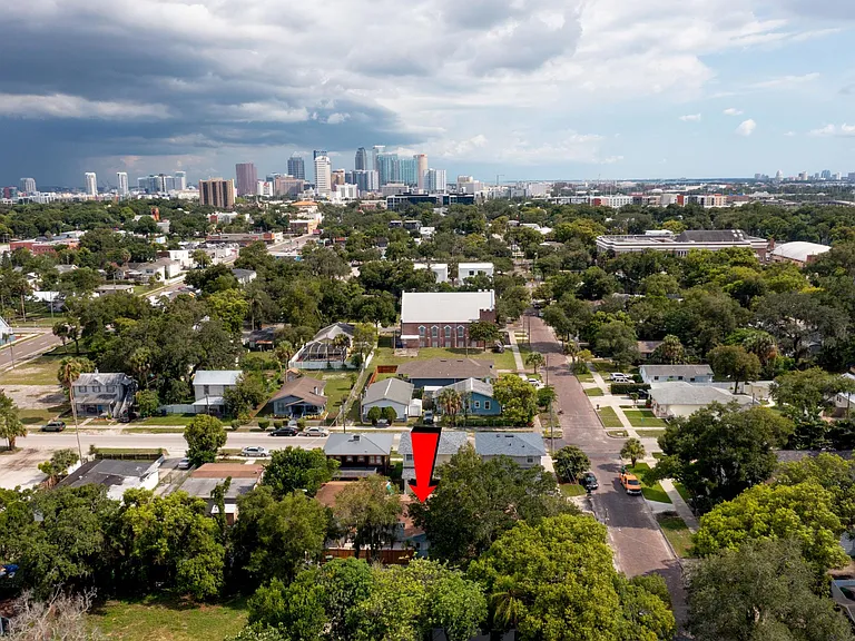 Aerial location near University of Tampa, Riverwalk and Downtown Tampa
