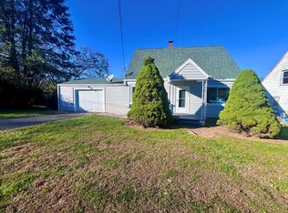 210 Greenville Rd, Galax, VA 24333
