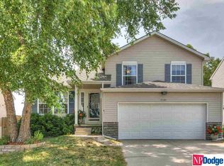 17749 Olive St, Omaha, NE 68136