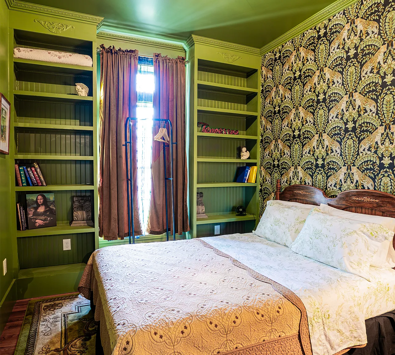 5 bed, $2,000 — Photo 3