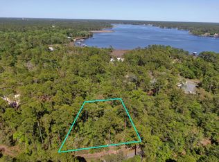 37 Bayside Dr, Freeport, FL 32439