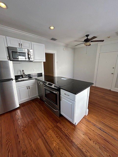 1st image of 1819 W Hills Ave APT 5B