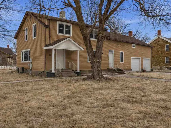 410 6th Ave, West Amana, IA 52203