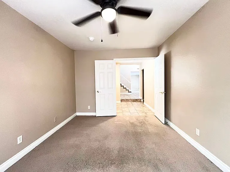 8248 Aqua Spray Ave — Photo 17