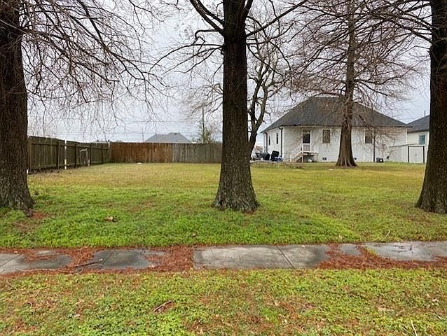 1st image of 3616 Chalona Dr