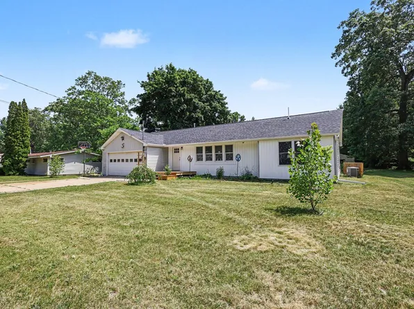 965 Victor Ave, Muskegon, MI 49445