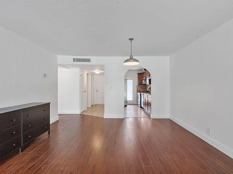 6260 S Falls Circle Dr #110 — Photo 22