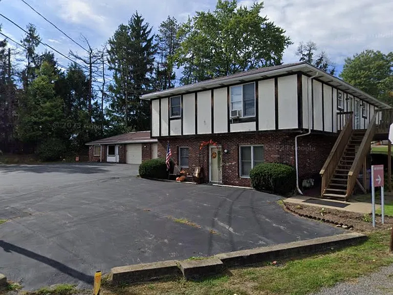 236 Freeport Rd #1 — Photo 1