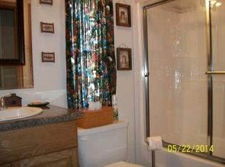 842 McClean Rd, Mountain Grove, MO 65711