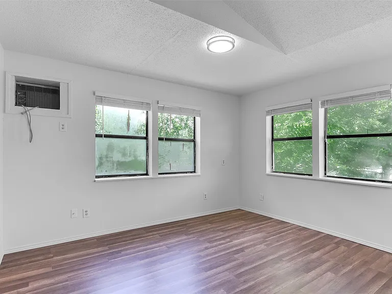 2509 Sumac Ln — Photo 10