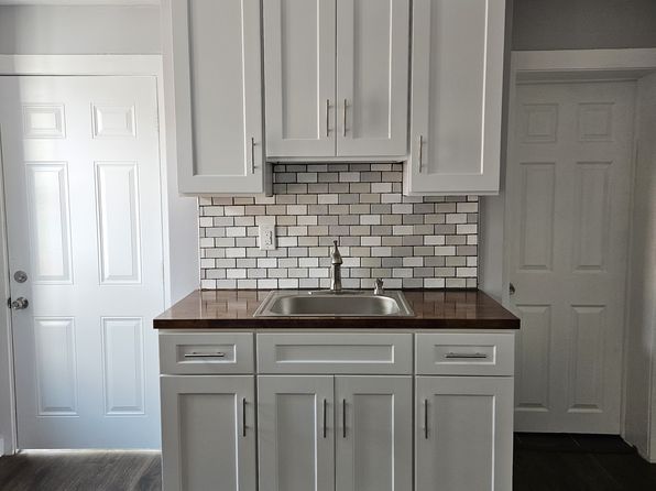 (undisclosed Address)