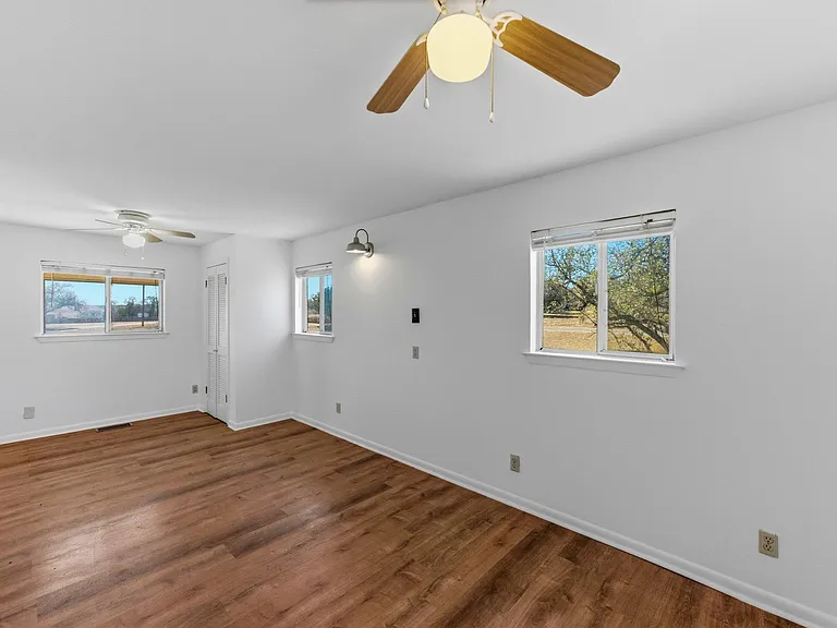 729A Nomad Dr — Photo 19