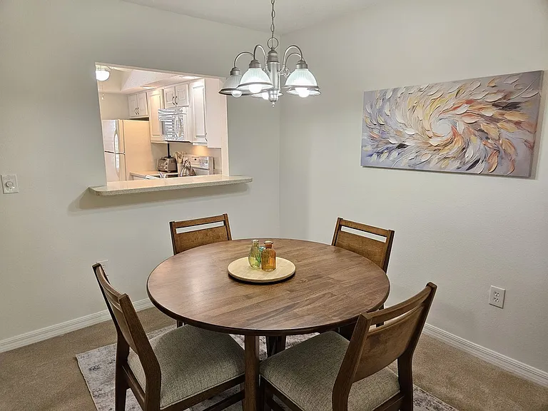 764 Avenida Estancia #206-B — Photo 21