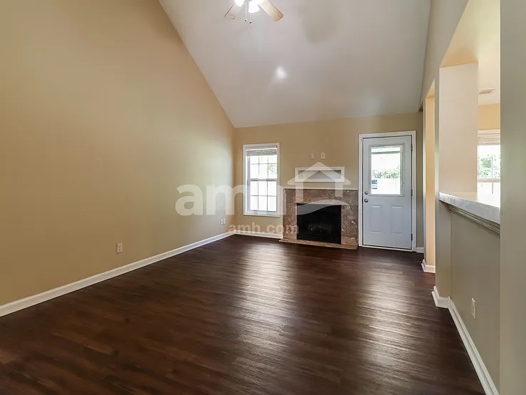 61 Wintergreen Dr — Photo 8