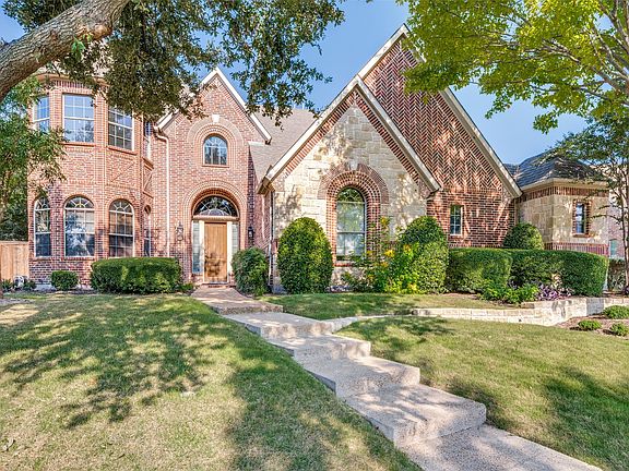 5th image of 520 Willow Ridge Cir