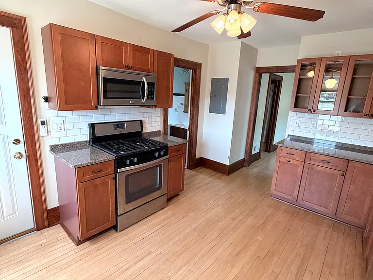 313 E Oklahoma Ave #B — Photo 7