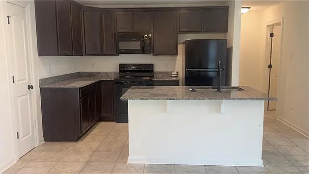 44079 Parker Blvd — Photo 5