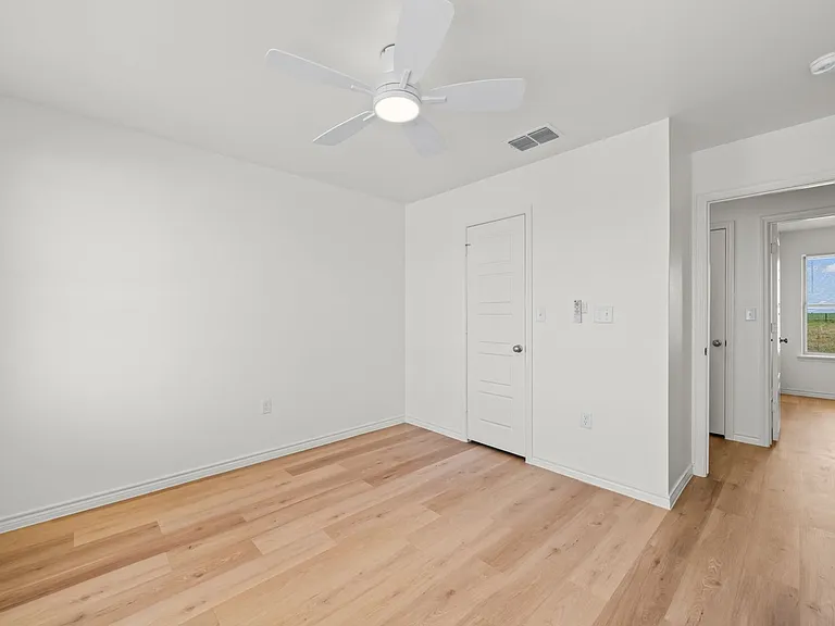 11409 N Cres #2800-A — Photo 22