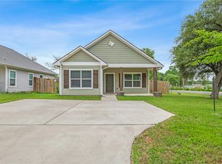 1809 Bamboo St, Bryan, TX 77803