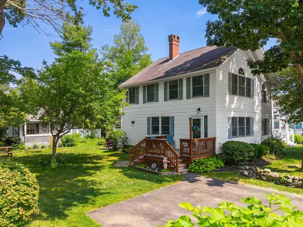 35 Beacon Street, York, ME 03909