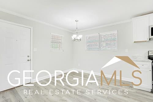 5th image of 75 Highland Dr