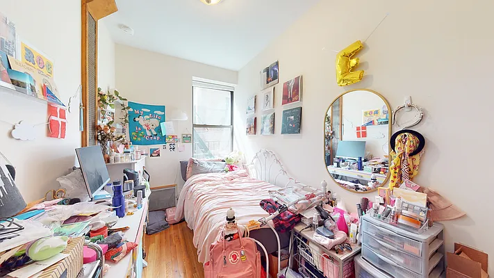 Rented by Oxford Property Group | media 7