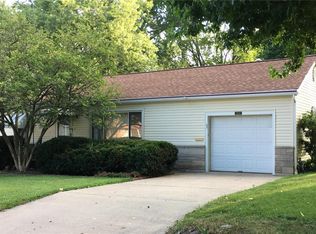 505 N Hena St, Greenville, IL