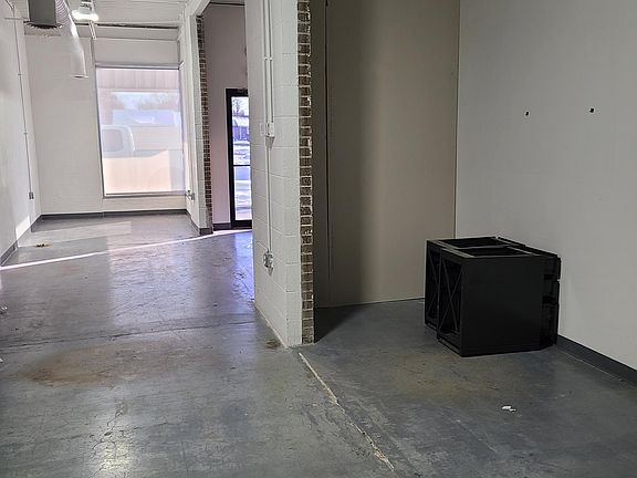 5th image of 9412 Georgia Ave
