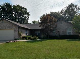 1857 Spruce Hill Dr, Belleville, IL 62221