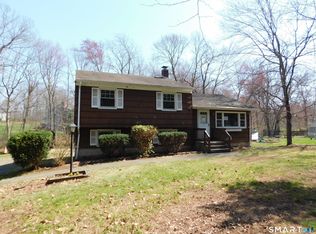 132 N Airline Rd, Wallingford, CT 06492