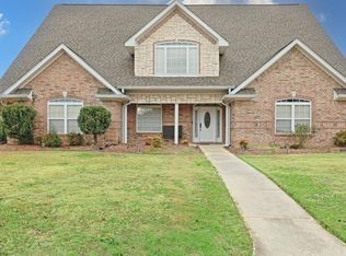 145 Grizzly Bear Dr, White Hall, AR 71602