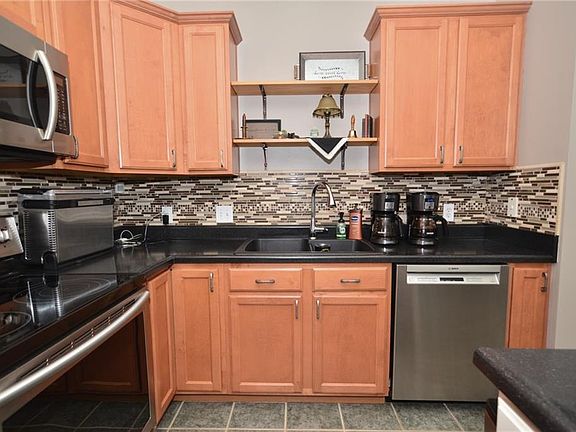 5th image of 1403 Hideaway Cir