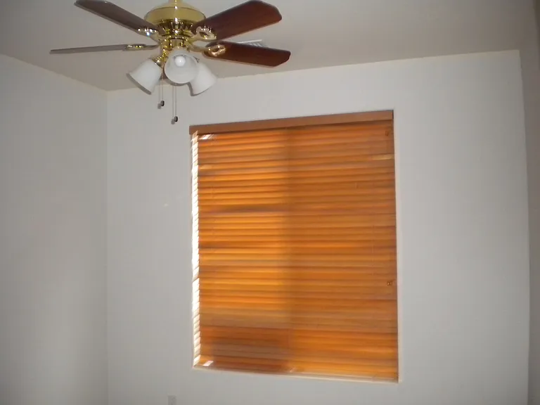 Guest Bedroom_01242014