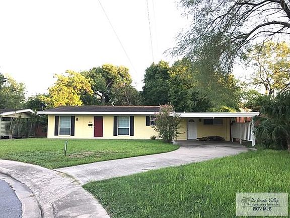 2nd image of 804 Hackberry Ct