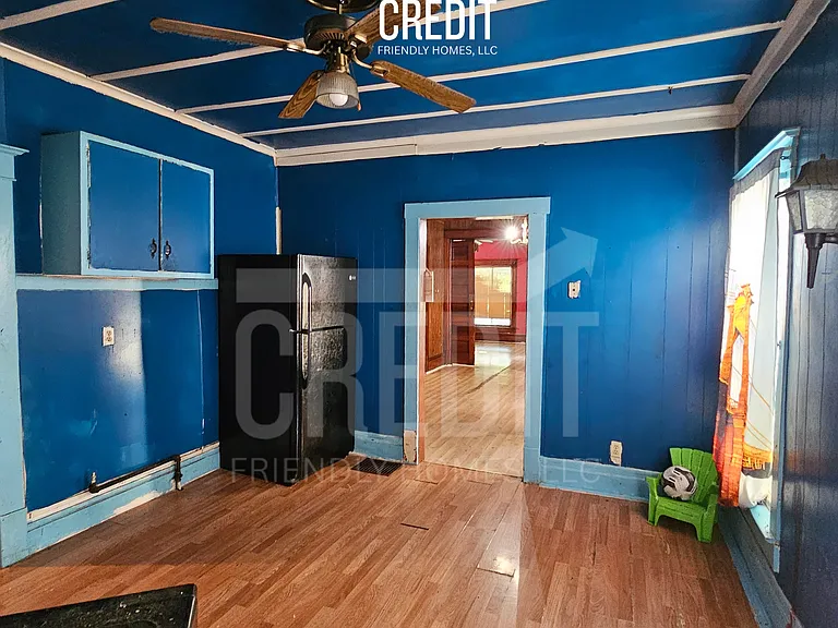 1011 E Prairie St — Photo 9