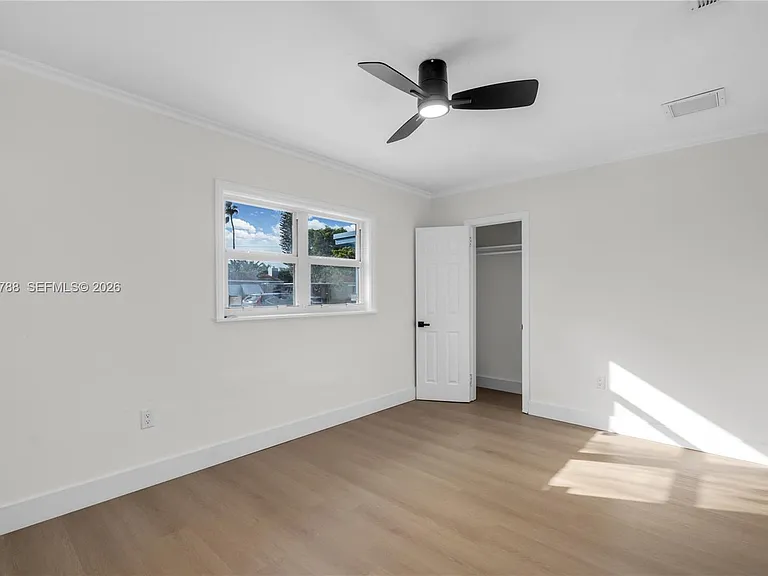 1320 N Andrews Ave — Photo 12
