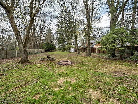 2nd image of 4304 Clague Rd